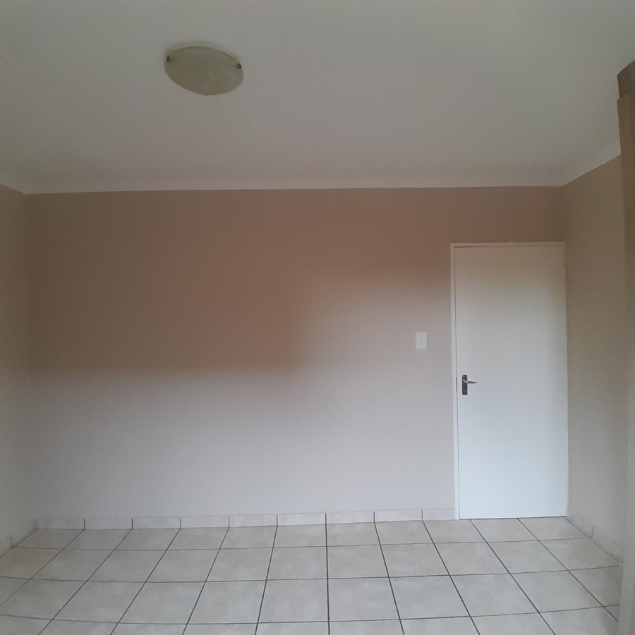 3 Bedroom Property for Sale in Waterkloof East North West